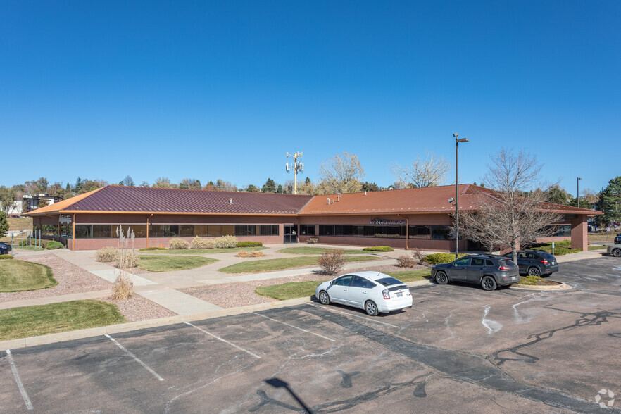 2002 Lelaray St, Colorado Springs, CO à louer - Photo de l’immeuble – Image 3 sur 5