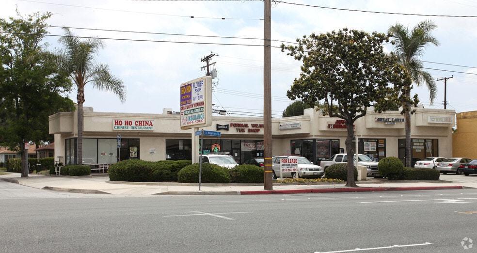 11558-11568 Rosecrans Ave, Norwalk, CA à louer - Photo principale – Image 2 sur 11