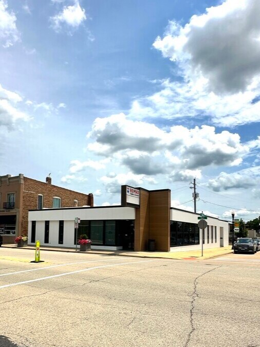 150 S Main St, Morton, IL à louer Photo de l’immeuble– Image 1 sur 7