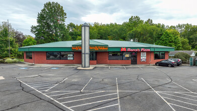 2130 Eastwood Ave, Akron, OH à louer Photo de l’immeuble– Image 1 sur 1