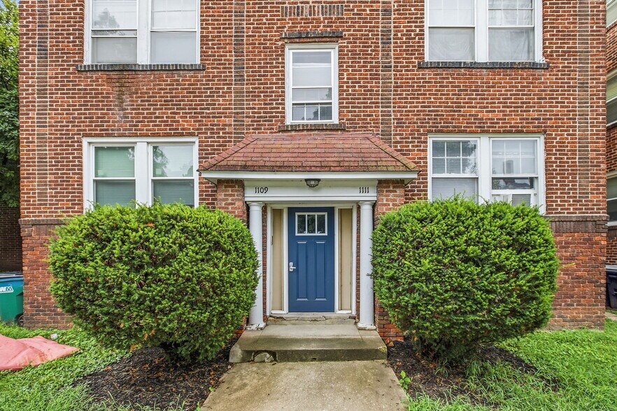 1109 W 40th St, Kansas City, MO à vendre - Photo de l’immeuble – Image 2 sur 32