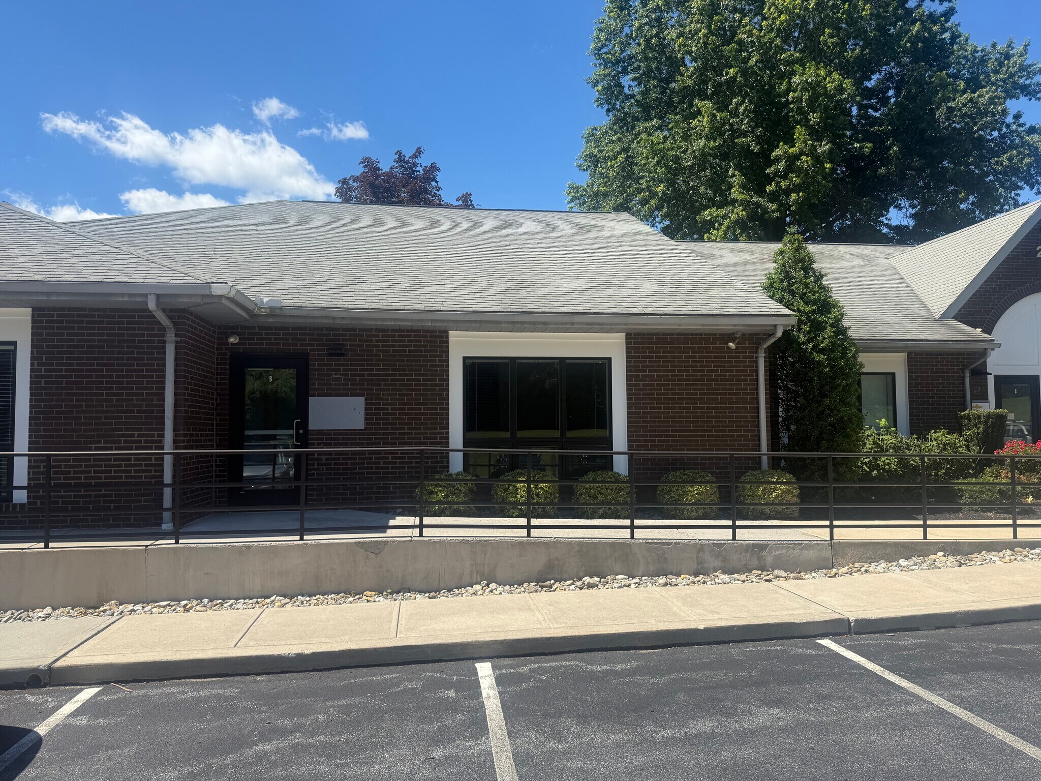 1450 E Boot Rd, West Chester, PA à vendre Photo de l’immeuble– Image 1 sur 9