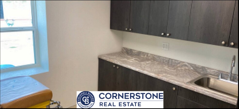 1748 S Poplar St, Casper, WY à louer - Photo de l’immeuble – Image 2 sur 3