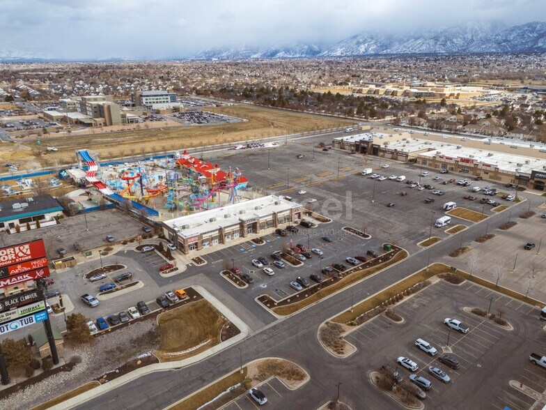 12059 S State St, Draper, UT à louer - Photo de l’immeuble – Image 3 sur 6
