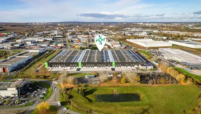 Industriel/Logistique dans Allonne à louer - Photo principale – Image 1 sur 2