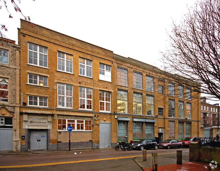 35 Britannia Row, Londres à vendre - Photo principale – Image 1 sur 3