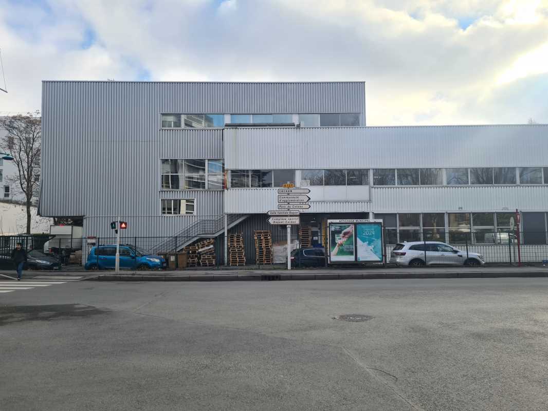 Bureau dans Gentilly à louer Photo de l’immeuble– Image 1 sur 10