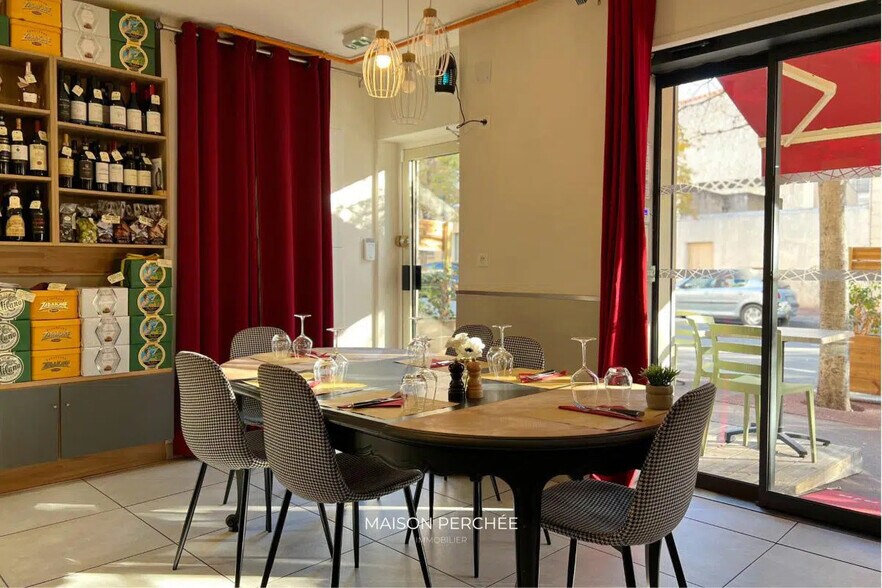 Local commercial dans Draguignan à vendre - Photo de l’immeuble – Image 1 sur 14