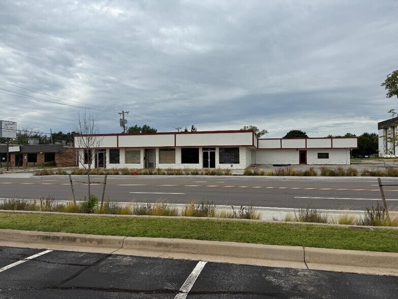 822-828 N Porter Ave, Norman, OK à louer - Photo de l’immeuble – Image 2 sur 17