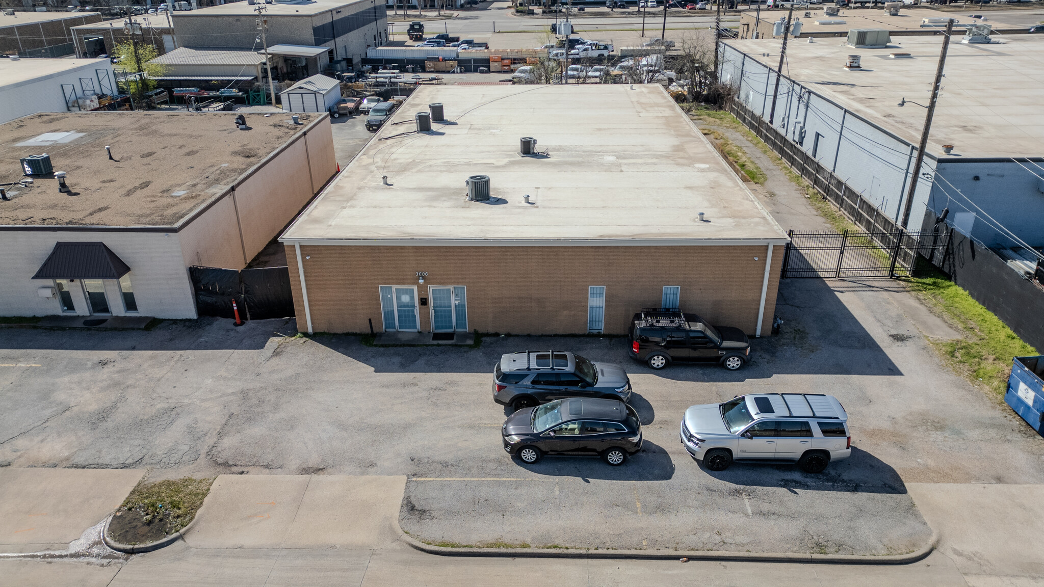 3606 Asset St, Garland, TX à vendre Photo de l’immeuble– Image 1 sur 19