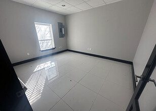 680 E Ocean Blvd, Los Fresnos, TX à louer Photo intérieure– Image 2 sur 6