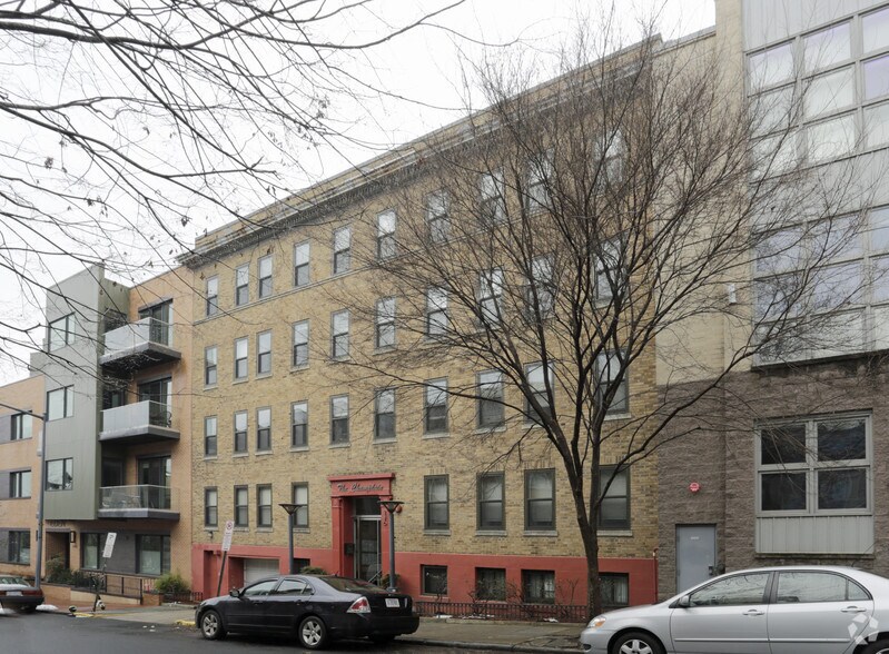 2370 Champlain St NW, Washington, DC à louer - Photo de l’immeuble – Image 2 sur 5
