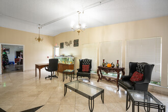 1415 W Washington St, Brownsville, TX à louer Photo intérieure– Image 1 sur 23