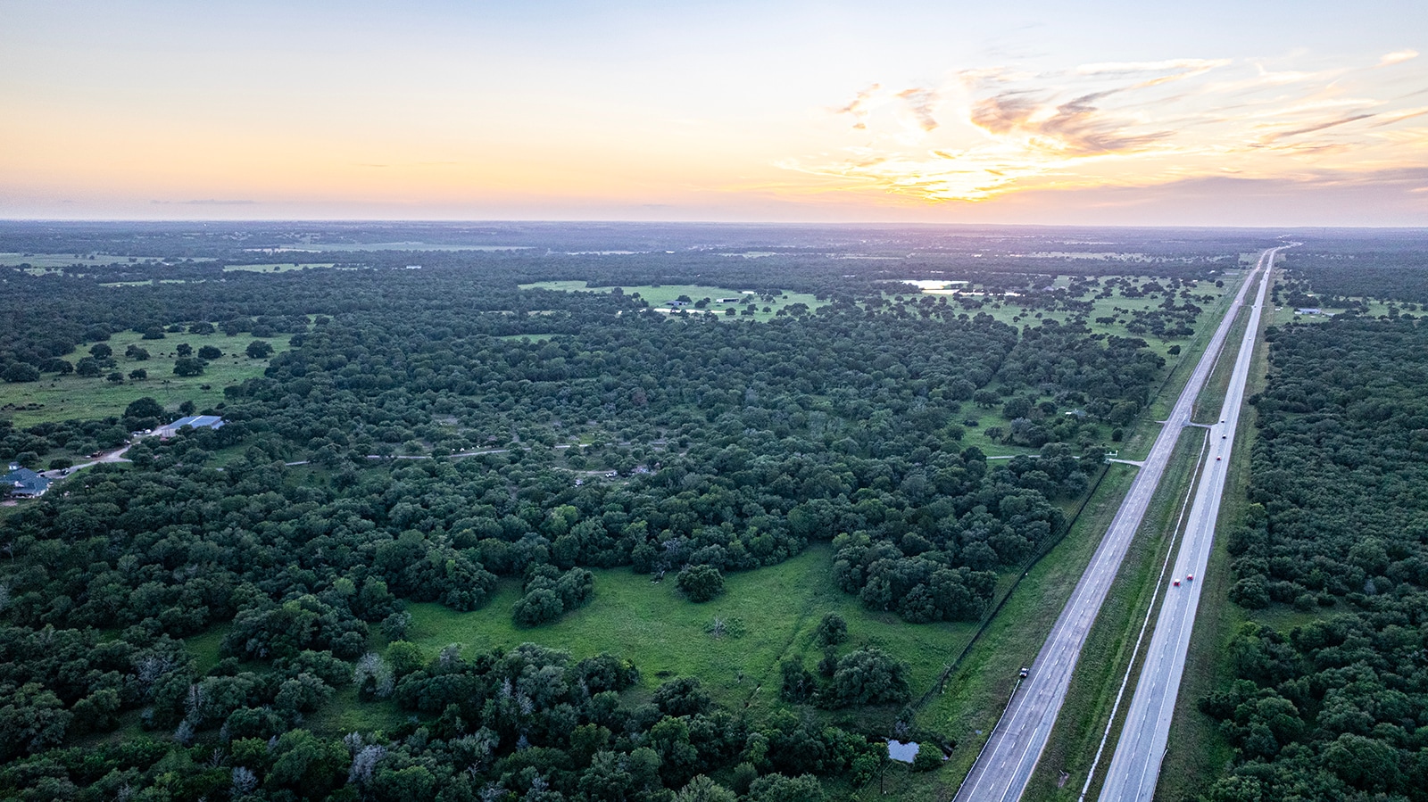 1984 Highway 71, Columbus, TX à vendre Aérien– Image 1 sur 50