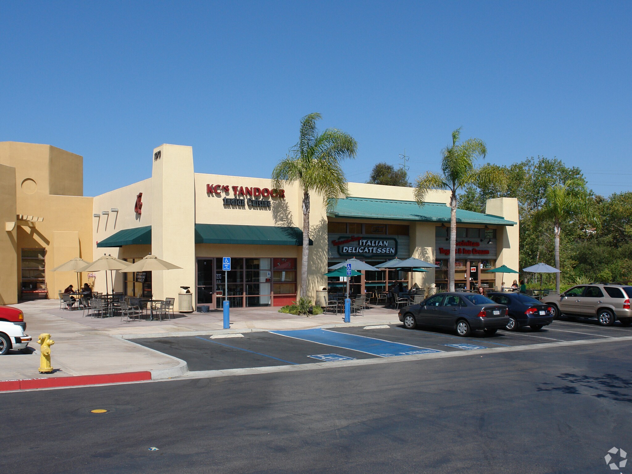 1006-1092 N El Camino Real, Encinitas, CA à louer Photo de l’immeuble– Image 1 sur 7