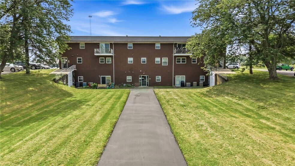 7421 Sharon Mercer Rd, Mercer, PA à vendre - Photo de l’immeuble – Image 3 sur 20