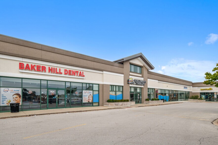 840-944 Roosevelt Rd, Glen Ellyn, IL à louer - Photo de l’immeuble – Image 3 sur 3