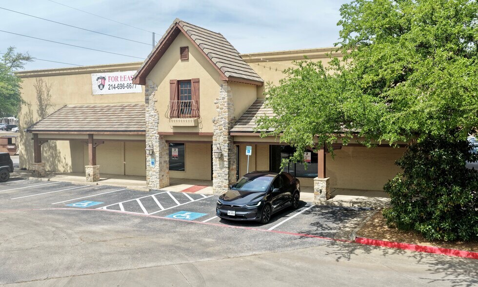 600 Canyon Creek Sq, Richardson, TX à louer - Photo de l’immeuble – Image 3 sur 10