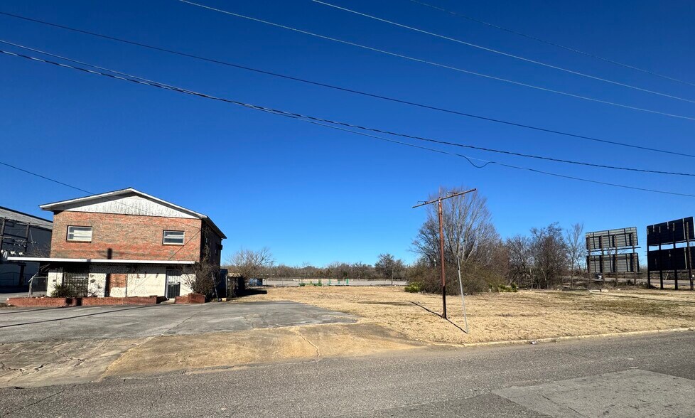 2024 Avenue C, Birmingham, AL à vendre - Photo de l’immeuble – Image 3 sur 28