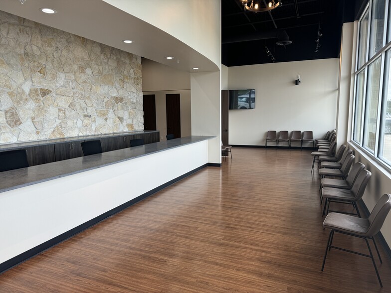 25140 Kingsland, Katy, TX à louer - Photo de l’immeuble – Image 3 sur 13
