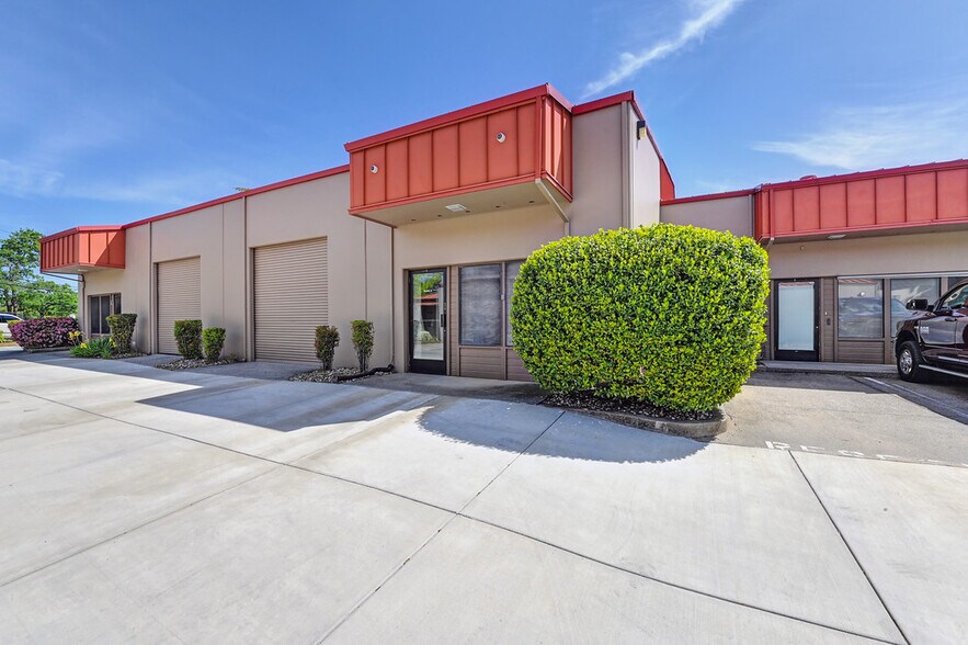 11860 Kemper Rd, Auburn, CA à vendre - Photo de l’immeuble – Image 3 sur 35