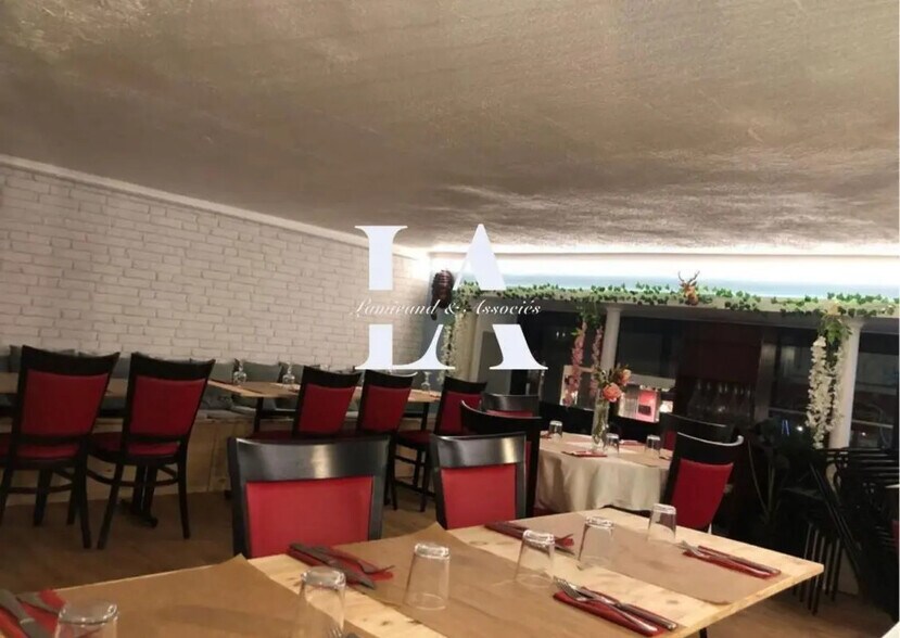 Local commercial dans Paris à vendre - Photo intérieure – Image 3 sur 6