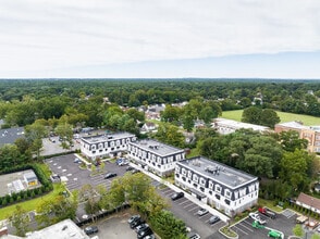102 W Main St, Smithtown, NY - VUE AÉRIENNE  vue de carte