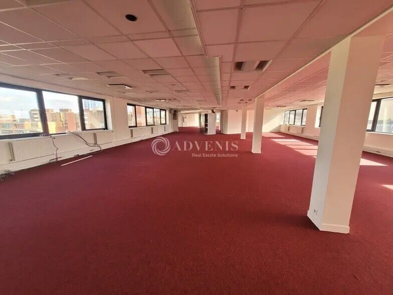 Bureau dans Cergy à louer - Photo de l’immeuble – Image 3 sur 7