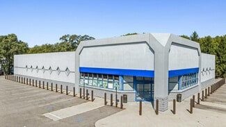 Plus de détails pour 102 State Rd, Dowagiac, MI - Local commercial à louer