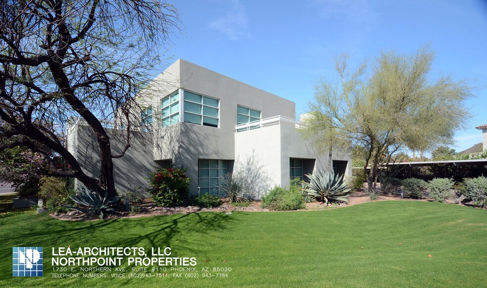 1730 E Northern Ave, Phoenix, AZ à louer - Photo principale – Image 1 sur 18