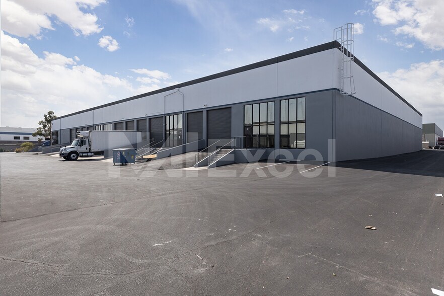 4512 Andrews St, North Las Vegas, NV à louer - Photo de l’immeuble – Image 3 sur 6