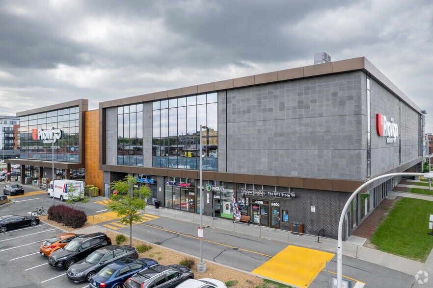 2300-2400 Ch Lucerne, Mt Royal, QC à louer - Photo de l’immeuble – Image 2 sur 3