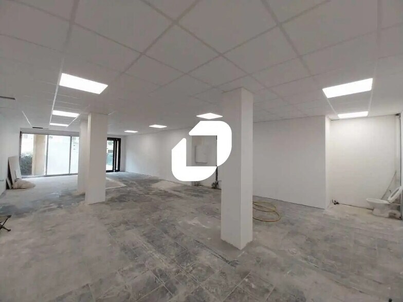 Local commercial dans Montpellier à louer - Photo de l’immeuble – Image 1 sur 5