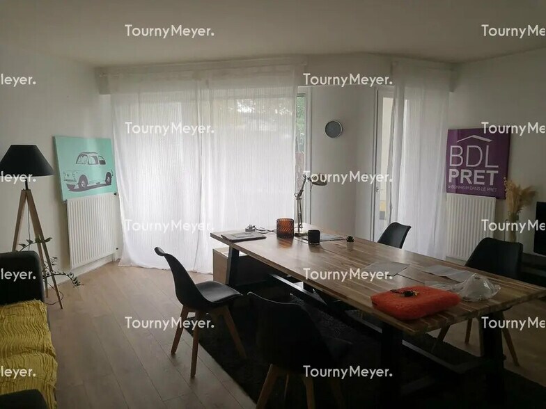 1-3 Square Louis Et Maurice De Broglie, Rennes à vendre - Photo de l’immeuble – Image 1 sur 4
