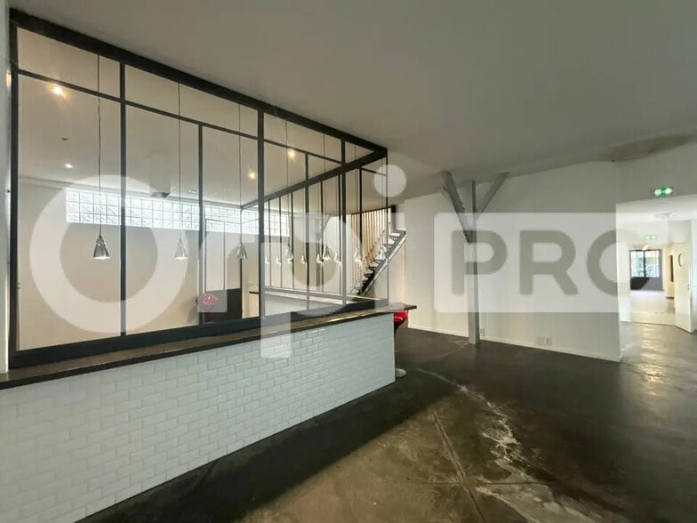 Bureau dans Corbeil-Essonnes à vendre - Photo intérieure – Image 3 sur 7