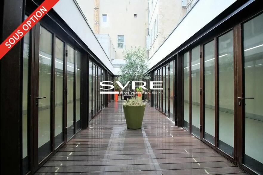 Bureau dans Marseille à louer - Photo de l’immeuble – Image 3 sur 11