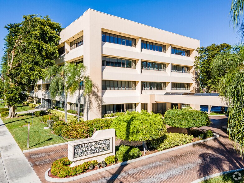 300 Lock Rd, Deerfield Beach, FL à louer - Photo de l’immeuble – Image 1 sur 9