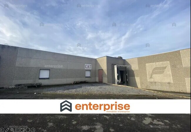 Plus de détails pour Industriel/Logistique à louer