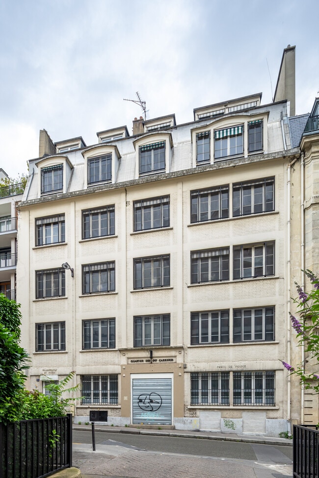 Plus de détails pour 5 Rue Achille Martinet, Paris - Spécialisé à vendre