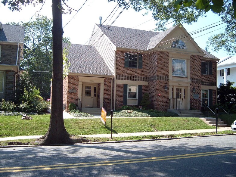 202 N Monroe St, Media, PA à louer - Photo principale – Image 1 sur 10
