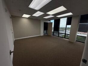 450 N Park Rd, Hollywood, FL à louer Photo intérieure– Image 1 sur 5