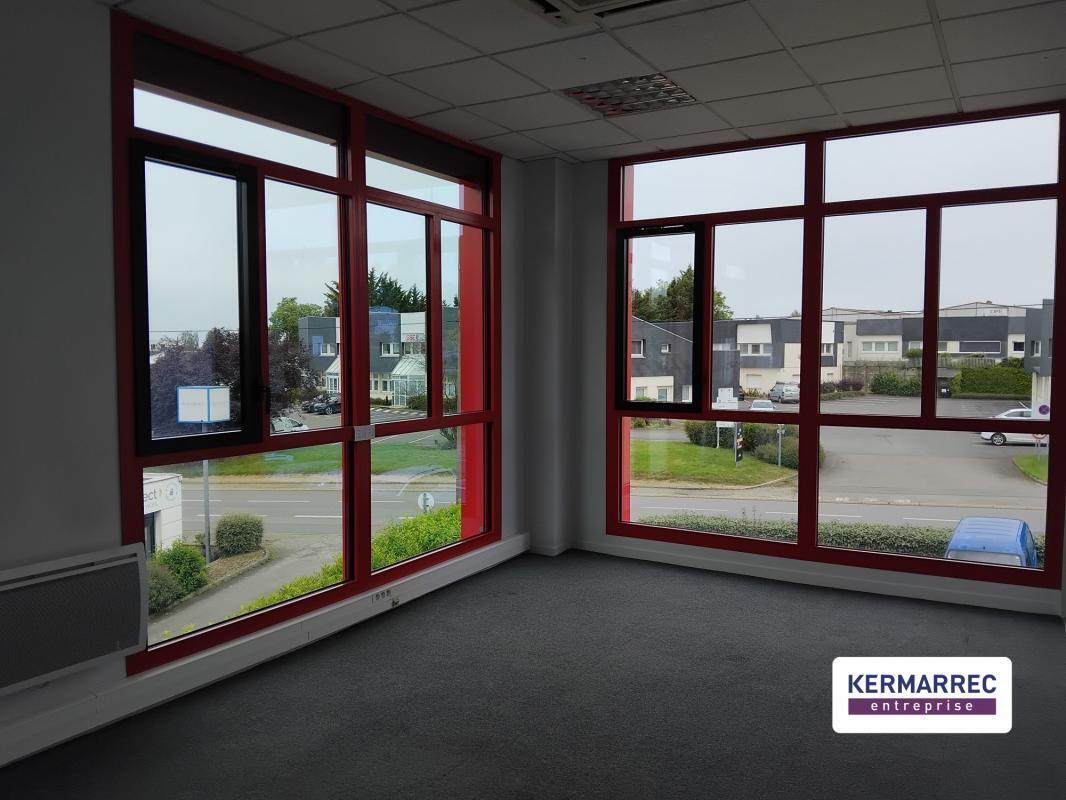 Bureau dans Cesson-Sévigné à louer Photo intérieure– Image 1 sur 5
