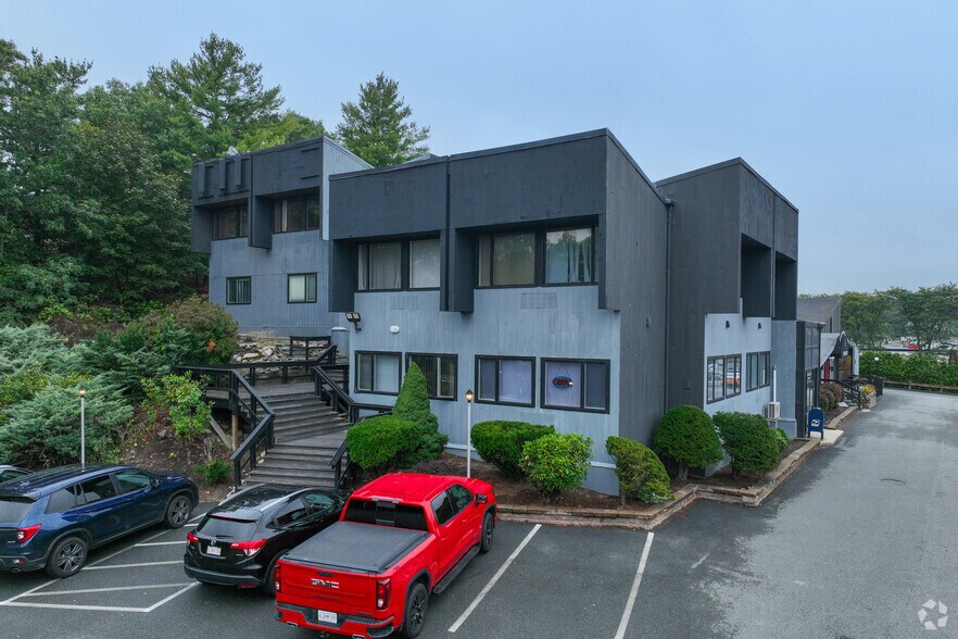 5 Broadway, Saugus, MA à louer - Photo de l’immeuble – Image 2 sur 4