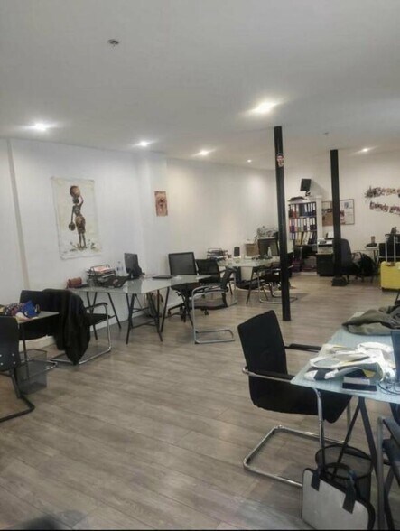 Bureau dans Paris à louer - Photo intérieure – Image 2 sur 4