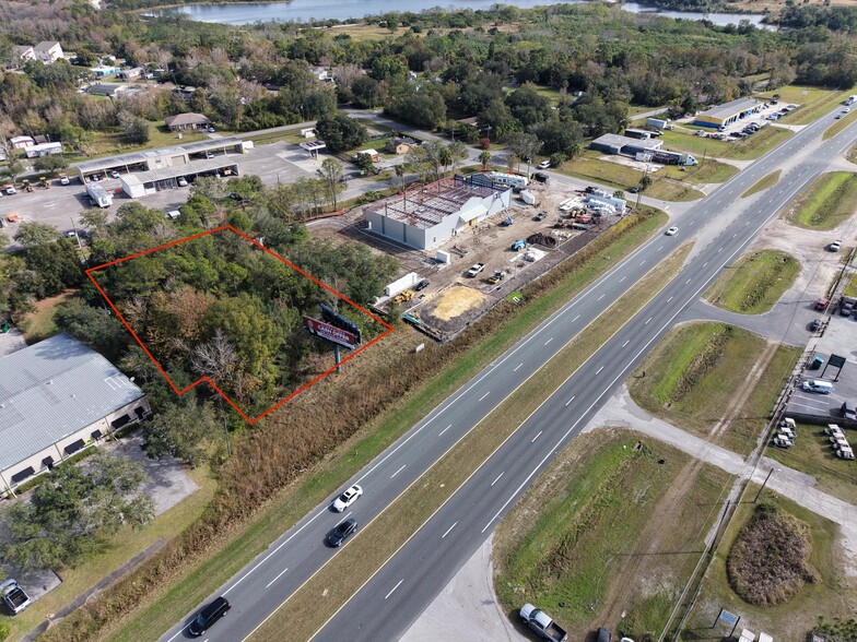 18757 E Colonial Dr, Orlando, FL à vendre - Photo principale – Image 1 sur 11