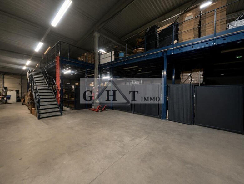 Industriel/Logistique dans Noisy-le-Grand à vendre - Photo intérieure – Image 1 sur 13