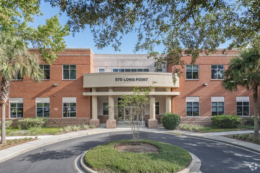 570 Long Point Rd, Mount Pleasant, SC à louer - Photo de l’immeuble – Image 3 sur 30