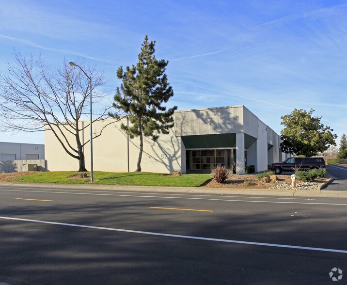 9777 Business Park Dr, Sacramento, CA à vendre - Photo de l’immeuble – Image 3 sur 4