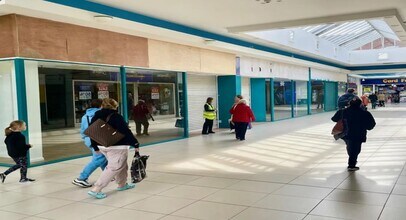 Court St, Trowbridge à louer Photo intérieure– Image 1 sur 2