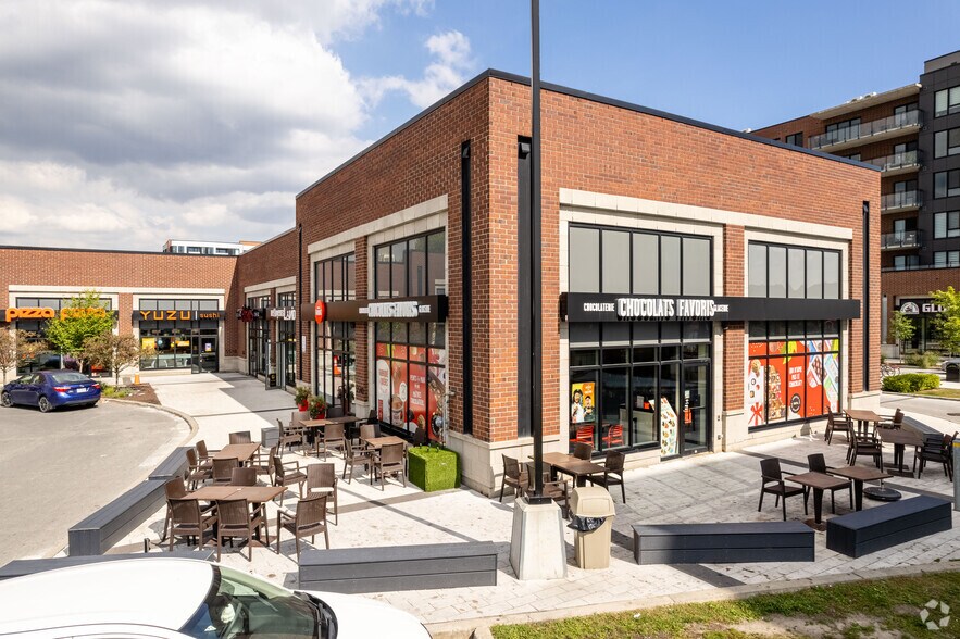 5500-5540 Boul Henri-Bourassa O, Saint-Laurent, QC à louer - Photo de l’immeuble – Image 3 sur 6